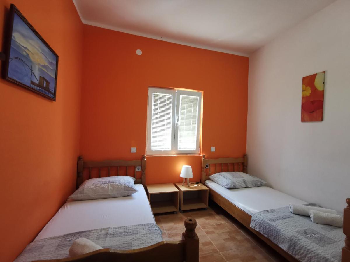 Apartments Montenegrina Ulcinj Exterior foto