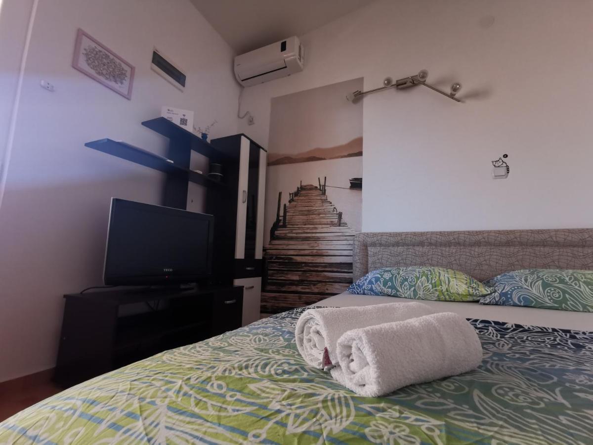 Apartments Montenegrina Ulcinj Exterior foto