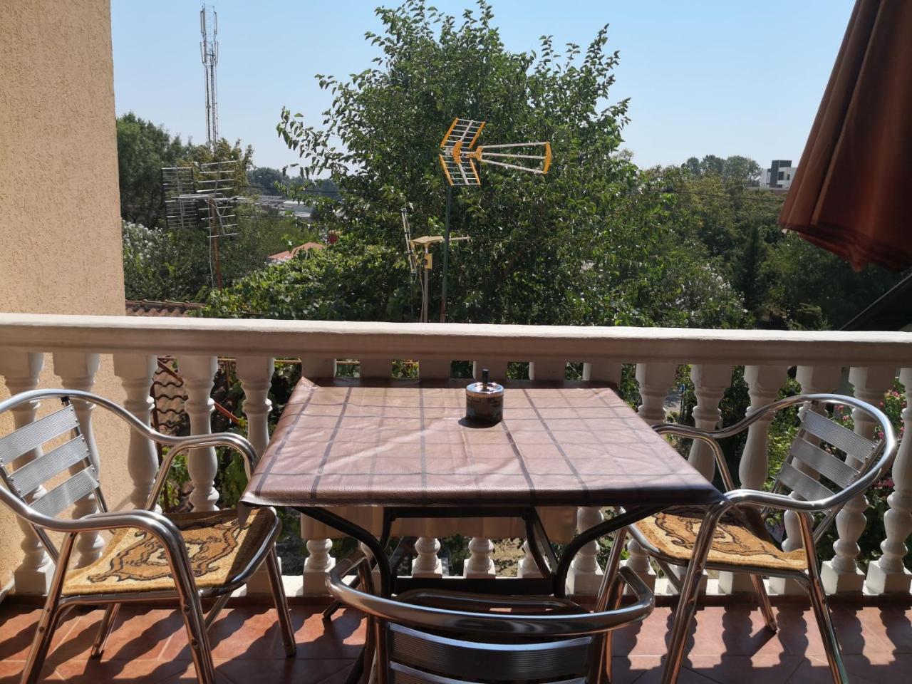 Apartments Montenegrina Ulcinj Exterior foto