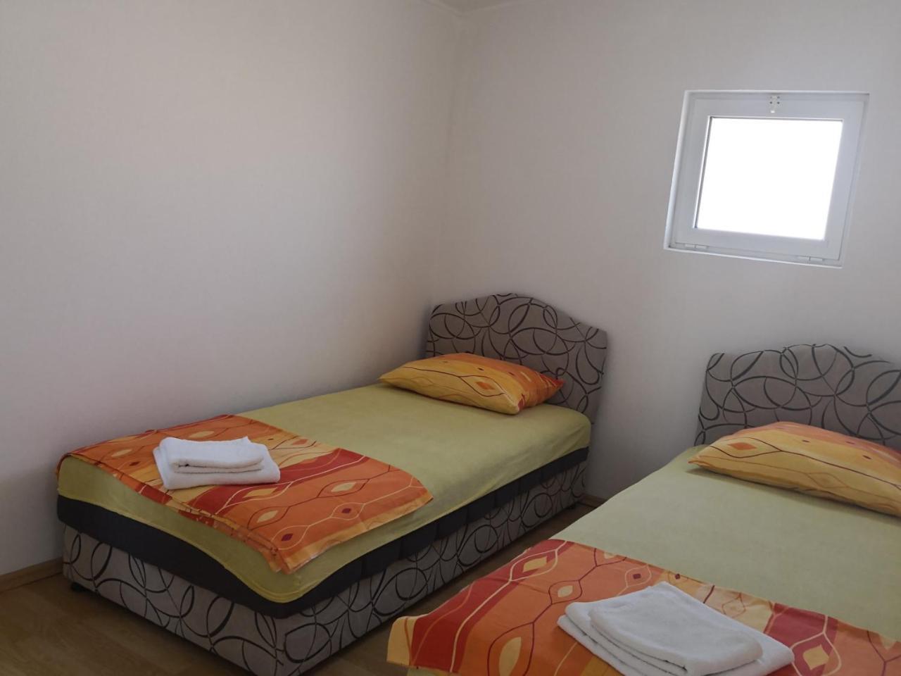 Apartments Montenegrina Ulcinj Exterior foto