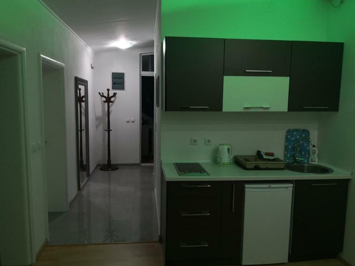 Apartments Montenegrina Ulcinj Exterior foto