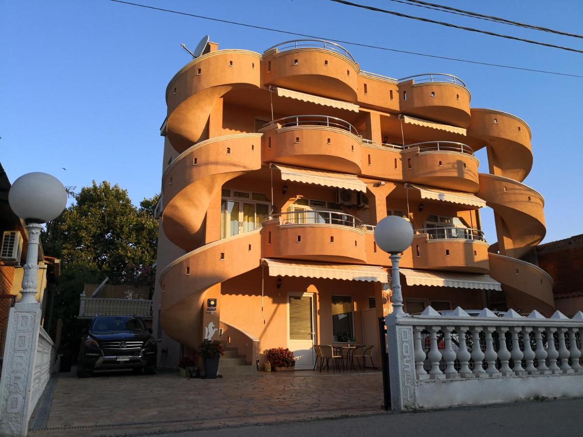 Apartments Montenegrina Ulcinj Exterior foto